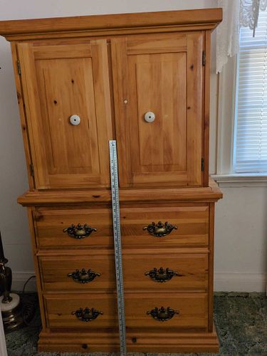 Lot #331 (1 of 10)