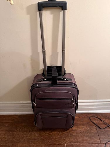 Lot #39 (1 of 8)