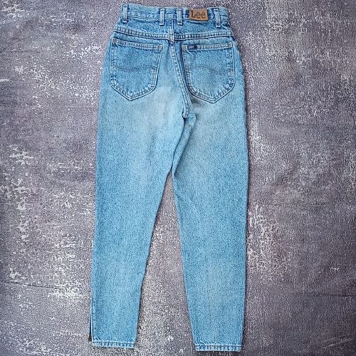 Lot #58 (1 of 10)