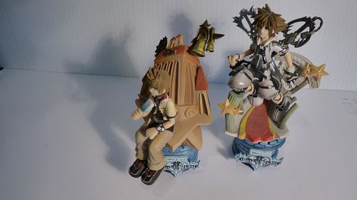 Lot #22 (1 of 8)