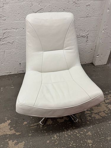 Lot #15 (1 of 9)
