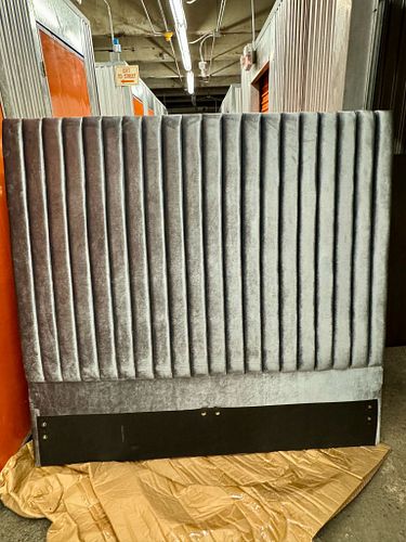 Lot #52 (1 of 8)