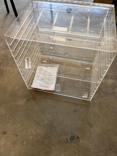 Lot #31 (1 of 4)
