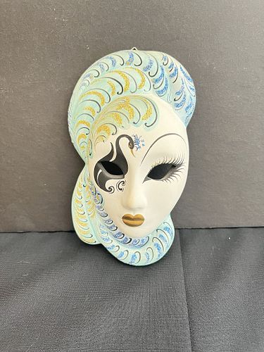 Lot #30 (1 of 4)