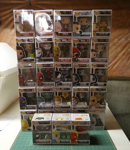 Lot #81 (1 of 18)