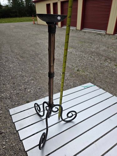 Lot #203 (1 of 7)