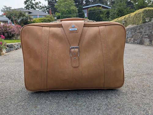 Lot #207 (1 of 5)