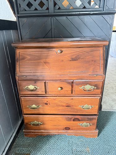 Lot #27 (1 of 16)