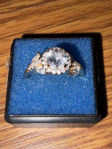 Lot #125 (1 of 4)
