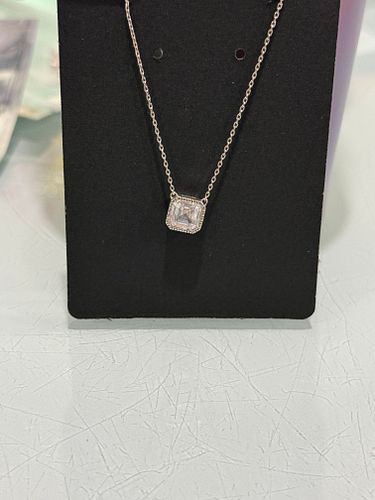 Lot #15 (1 of 4)