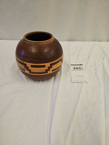 Lot #205 (1 of 5)
