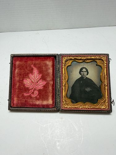 Lot #77 (1 of 12)