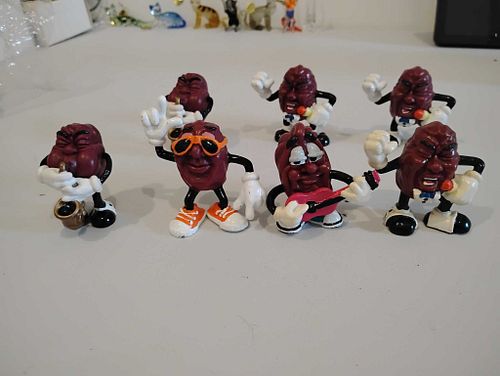 Lot #53 (1 of 8)