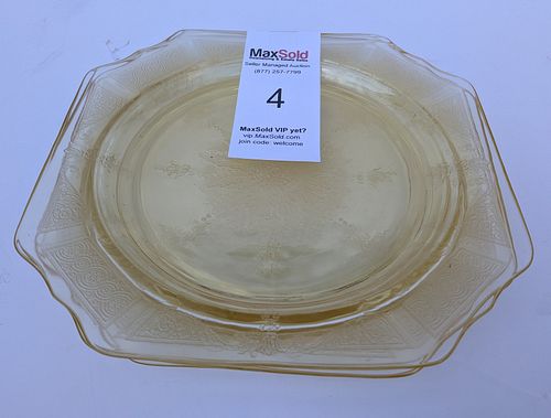 Lot #4 (1 of 3)