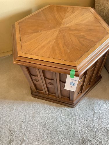 Lot #6 (1 of 4)