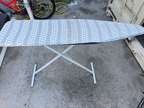 Lot #52 (1 of 4)