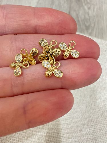 Lot #23 (1 of 4)