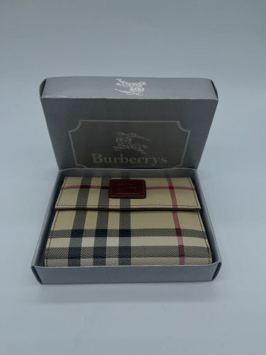Lot #4 (1 of 7)