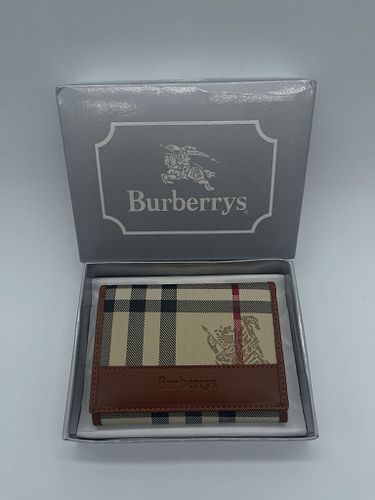 Lot #5 (1 of 6)