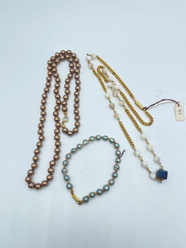 Lot #68 (1 of 4)