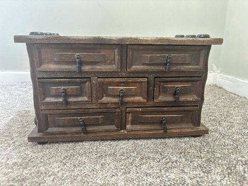 Lot #37 (1 of 13)