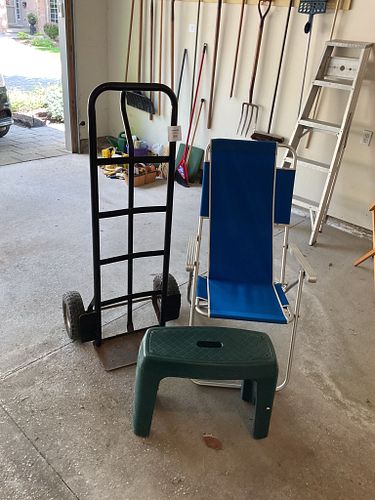 Lot #89 (1 of 12)