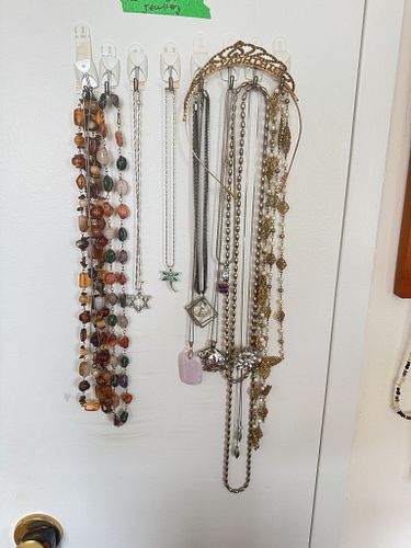 Lot #61 (1 of 20)