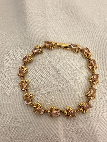 Lot #10 (1 of 4)