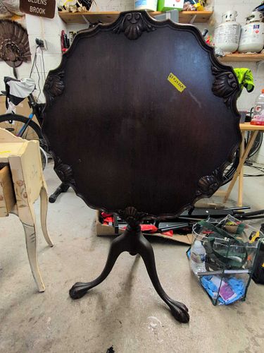 Lot #611 (1 of 13)