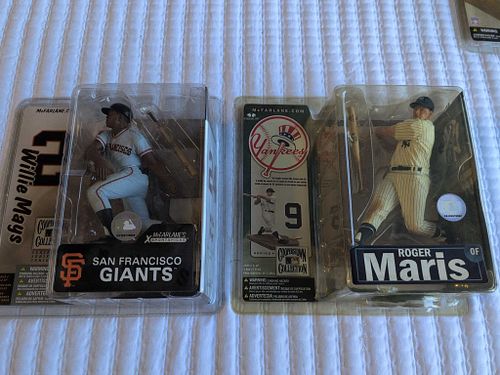 Lot #77 (1 of 11)