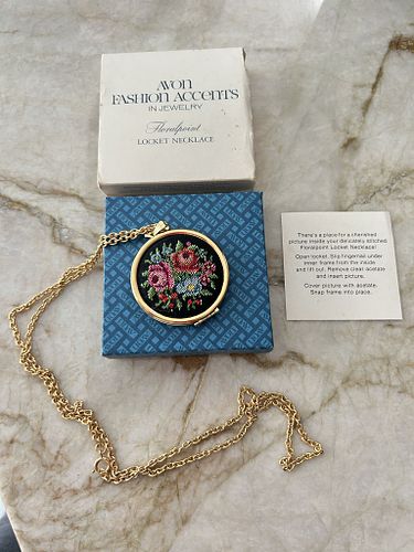 Lot #134 (1 of 8)