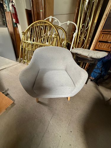 Lot #39 (1 of 6)