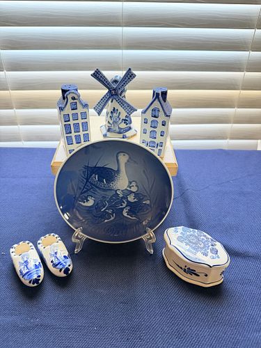 Lot #585 (1 of 9)