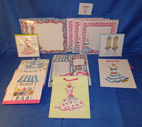 Lot #32 (1 of 14)