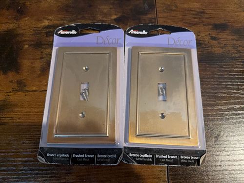 Lot #28 (1 of 4)