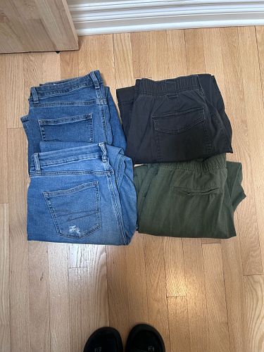 Lot #32 (1 of 10)