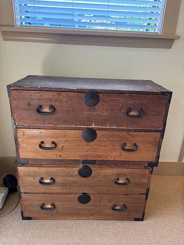 Lot #210 (1 of 9)
