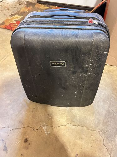 Lot #100 (1 of 8)