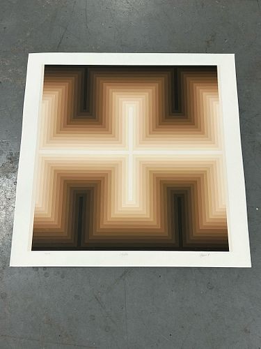 Lot #35 (1 of 8)