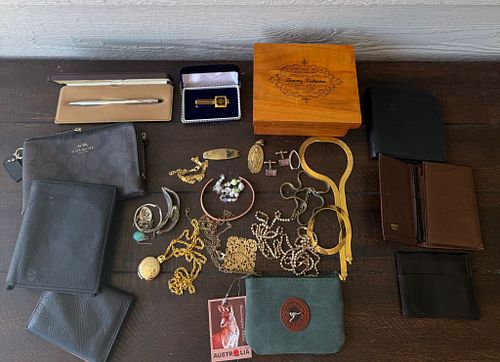 Lot #20 (1 of 6)