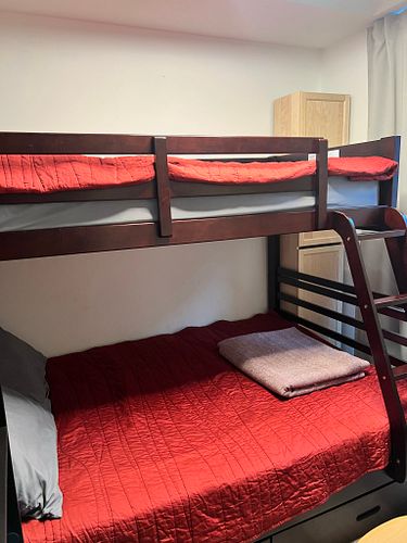 Lot #212 (1 of 13)