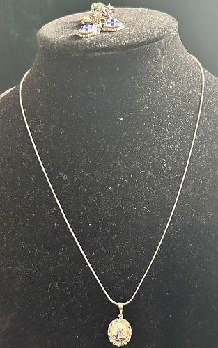 Lot #30 (1 of 7)