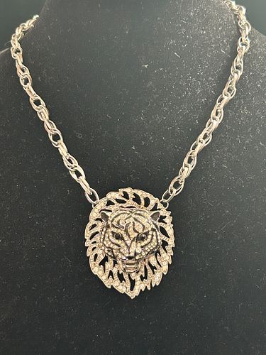 Lot #32 (1 of 4)