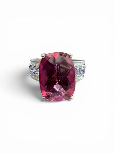 Lot #15 (1 of 7)