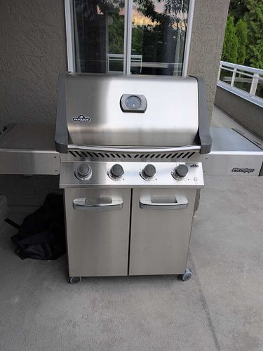 Lot #303 (1 of 21)