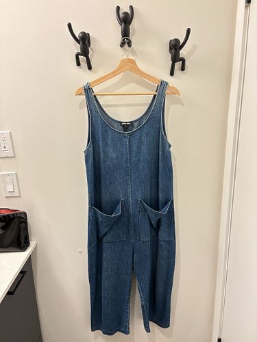 Lot #20 (1 of 3)