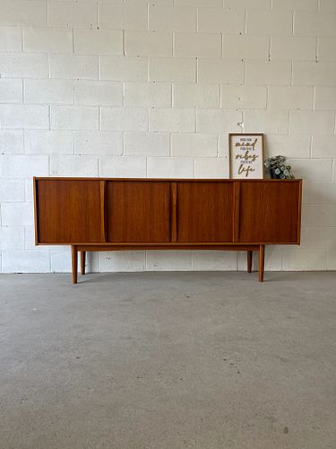 Lot #4 (1 of 8)