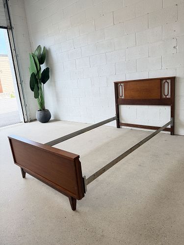 Lot #52 (1 of 4)
