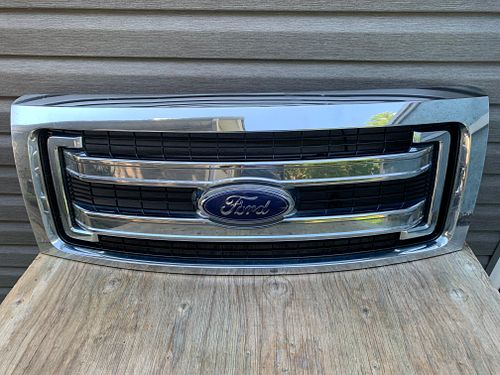 Lot #210 (1 of 11)
