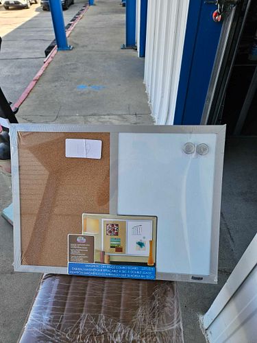 Lot #19 (1 of 7)